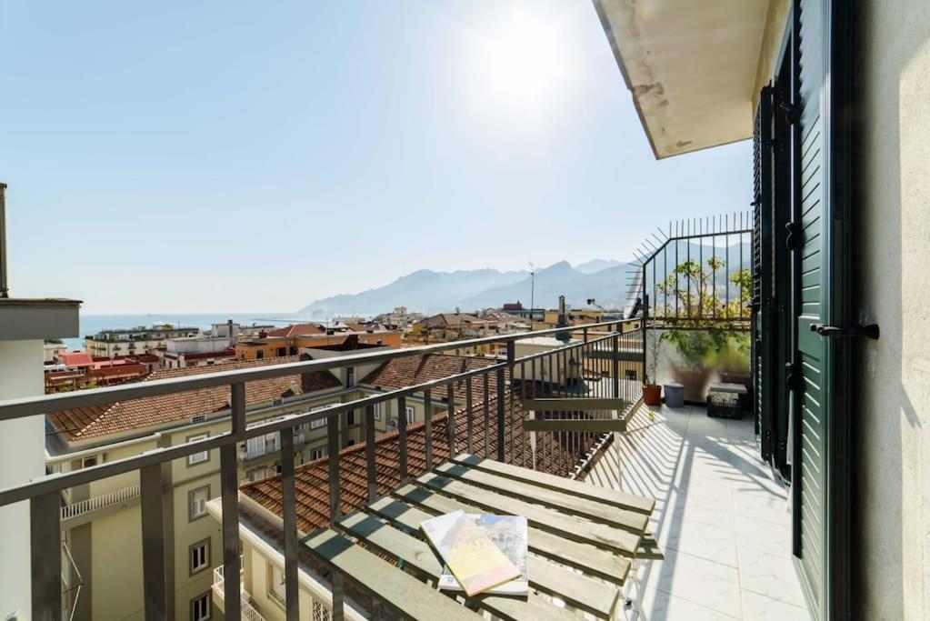 Apartament Casa Vivi Salerno Zewnętrze zdjęcie