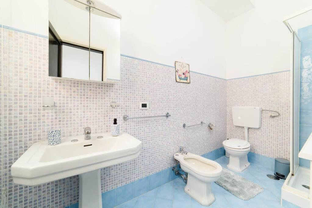 Apartament Casa Vivi Salerno Zewnętrze zdjęcie