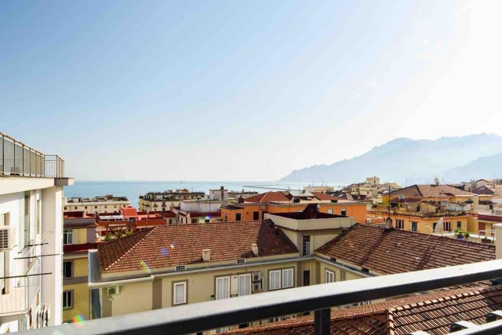 Apartament Casa Vivi Salerno Zewnętrze zdjęcie